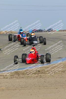 media/Nov-19-2022-CalClub SCCA (Sat) [[baae7b5f0c]]/Group 1/Race (Outside Grapevine)/